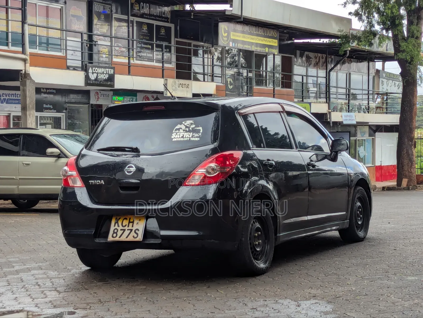 Nissan Tiida 2010 Black