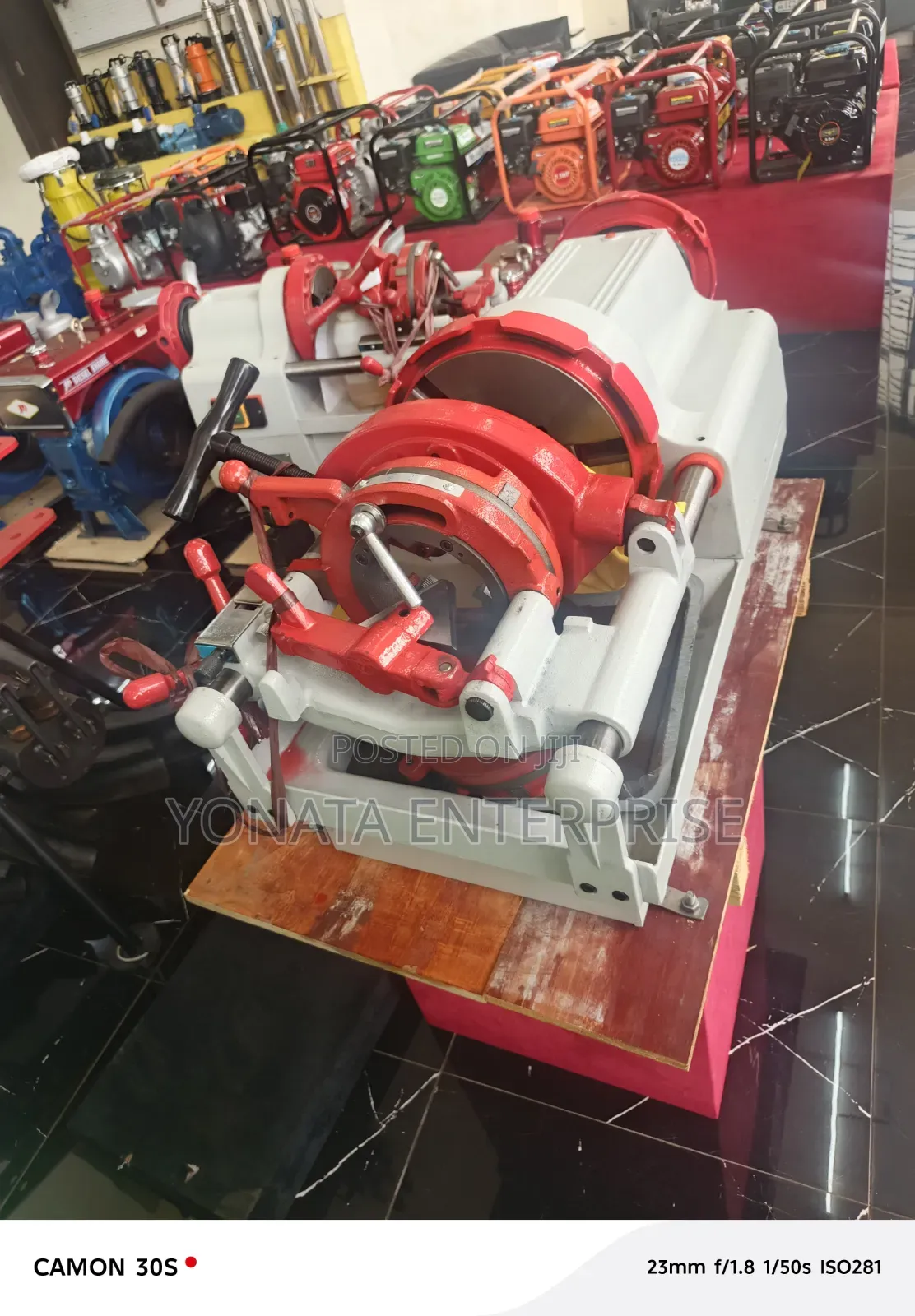 Commercial Pipe Threading Machine 1/2" to 2"