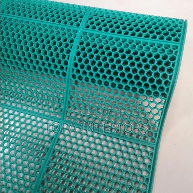 Green Water Resistant Antislip Runners