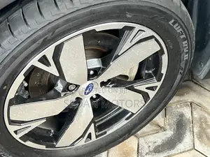 Subaru Forester 2019 Gray