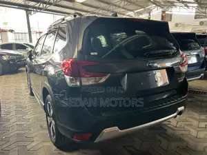 Subaru Forester 2019 Gray
