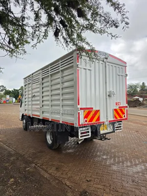NKR Lorry Isuzu
