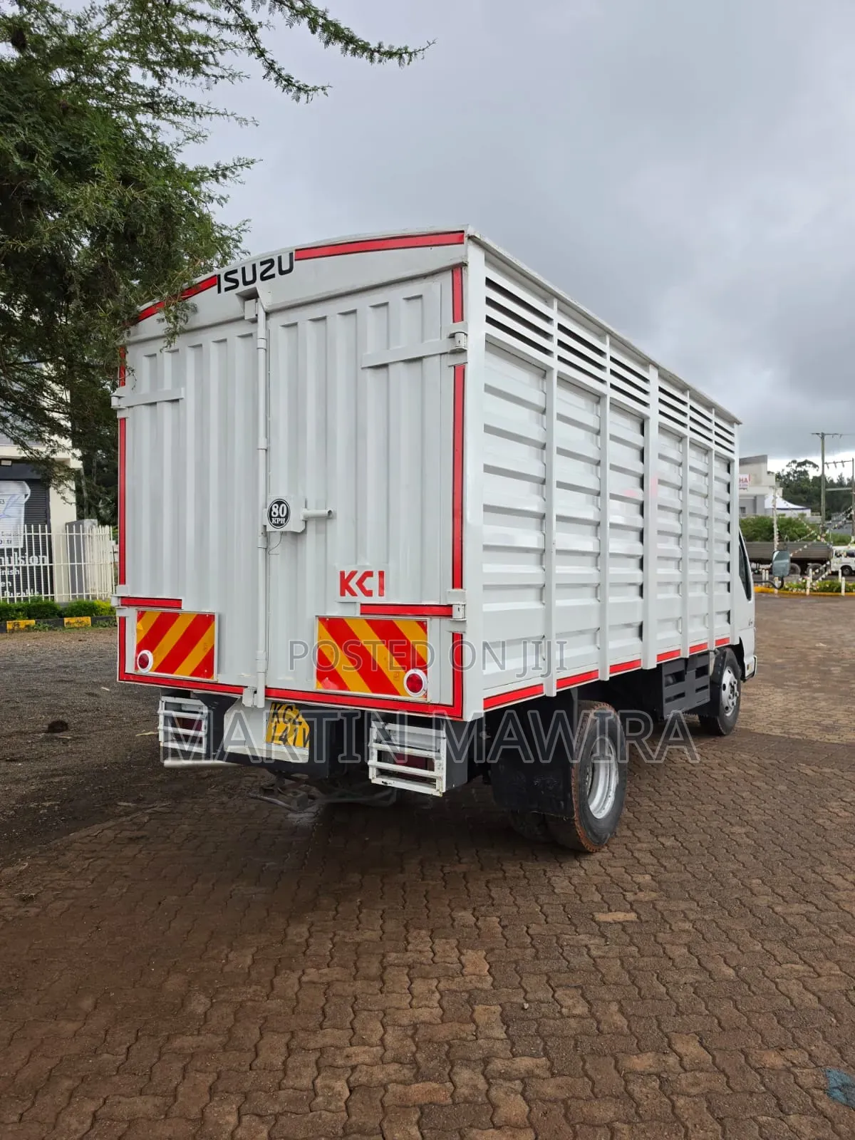 NKR Lorry Isuzu