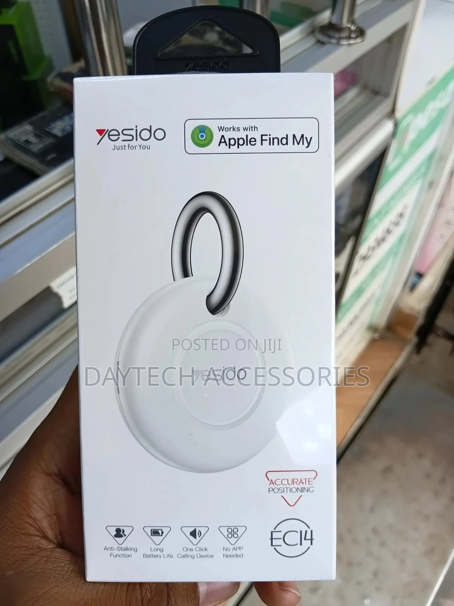 This Is a Yesido Ec14 Smart Tracker Compatible With Apple Find My.