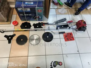 4 Stroke Brush Cutter / Brush Cutter