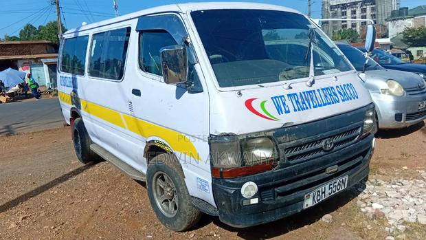Toyota HiAce 2003 White - thumbnail 6