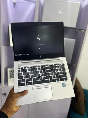 New Laptop HP EliteBook 830 G5 8GB Intel Core i5 SSD 256GB