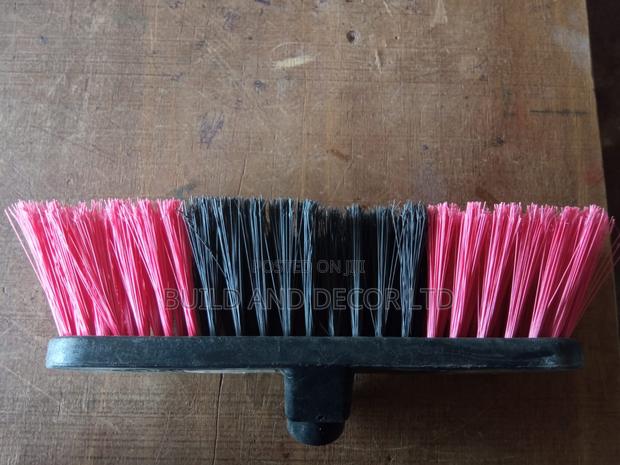 Broom C34 Medium