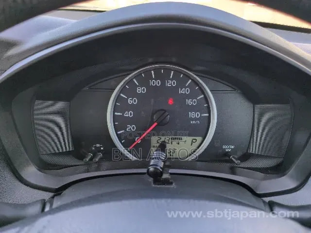 Toyota Axio 1.5 G 2WD 2020 Silver
