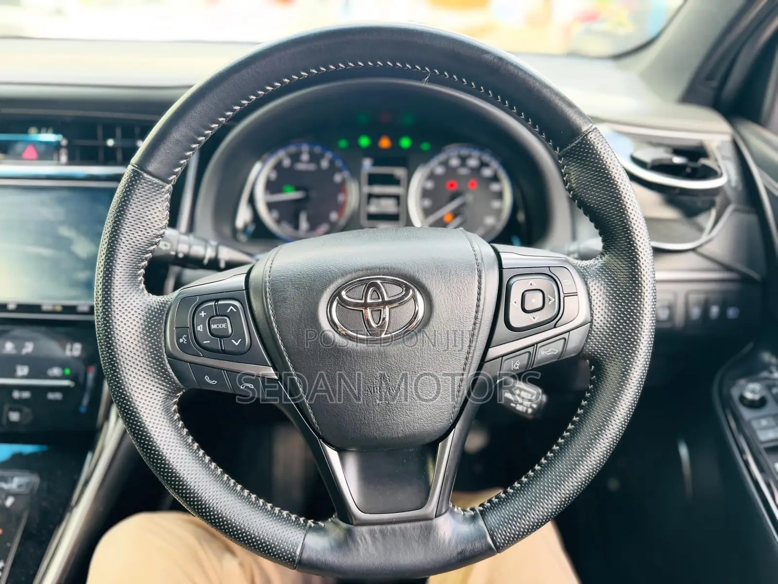Toyota Harrier 2020 Matt Black