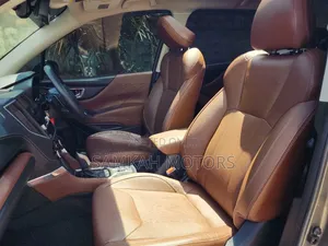 Subaru Forester 2020 Gray