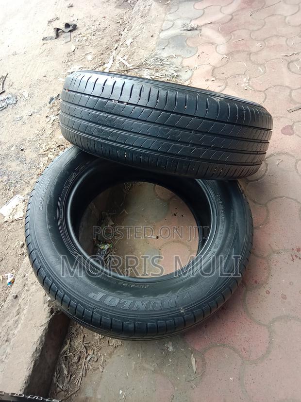 225/65r17 Dunlop - thumbnail 2