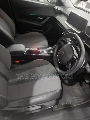 Peugeot 2008 2021 White