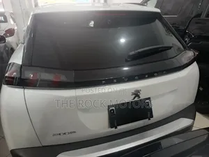 Peugeot 2008 2021 White