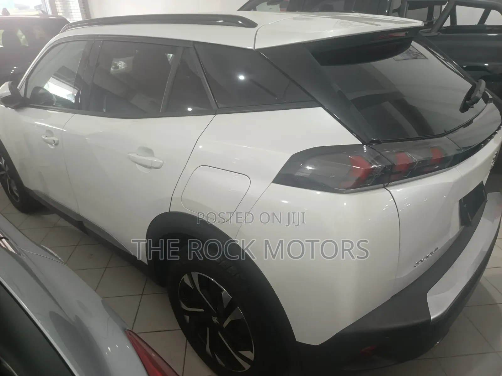 Peugeot 2008 2021 White