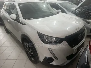 Peugeot 2008 2021 White