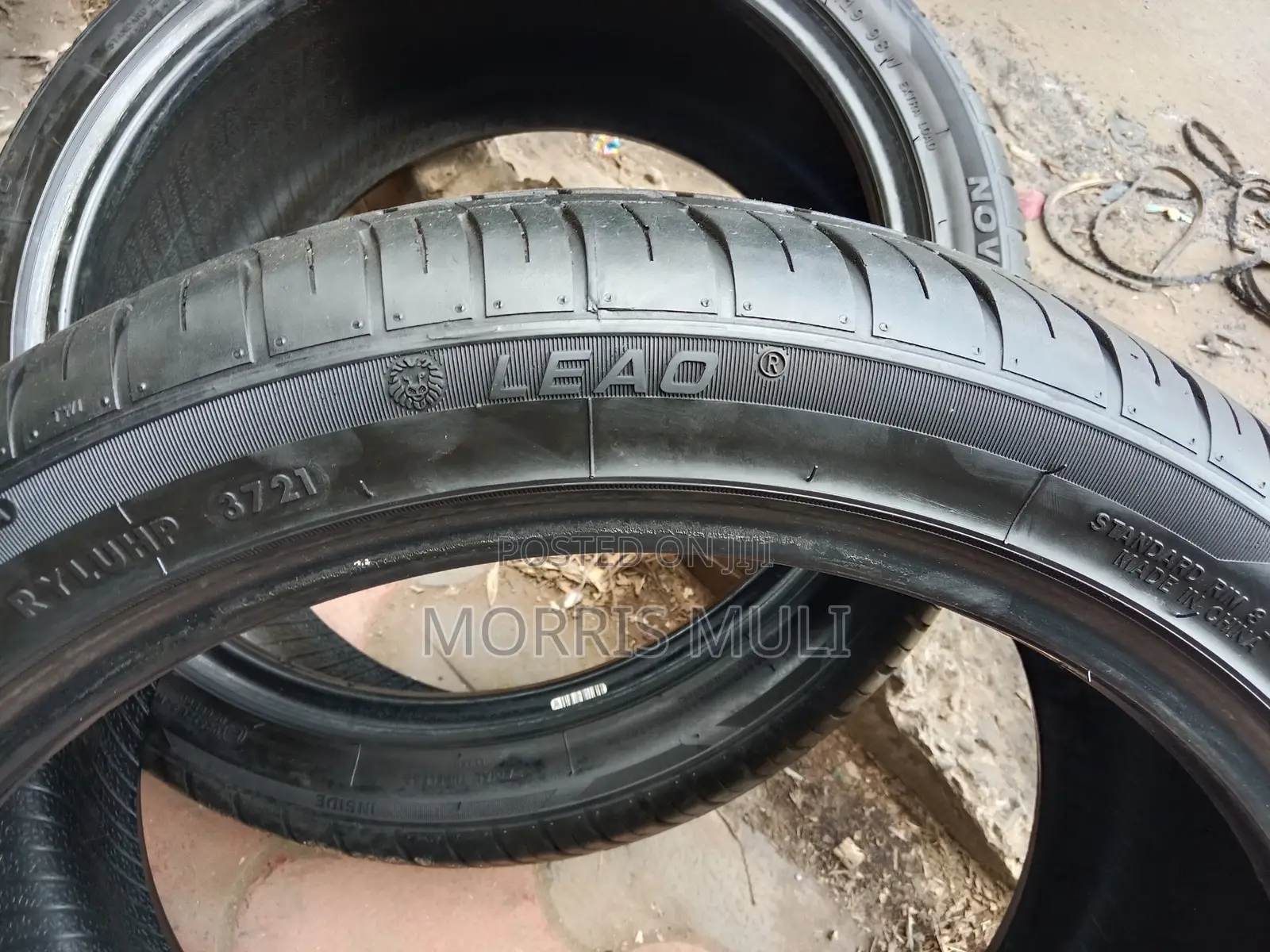 245/40r19 Leao