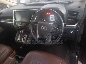 Toyota Alphard 2018 Black