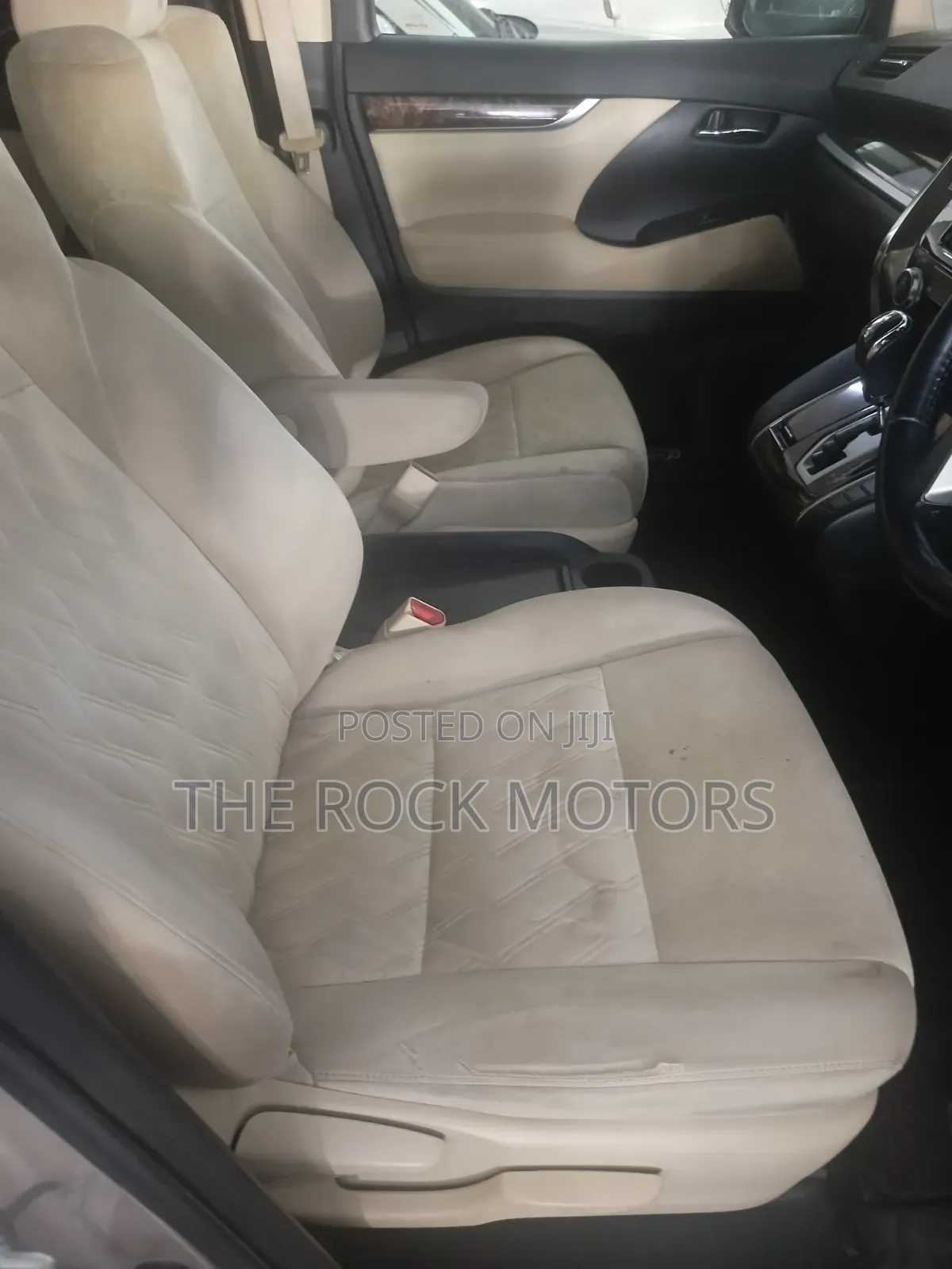 Toyota Alphard 2018 Brown