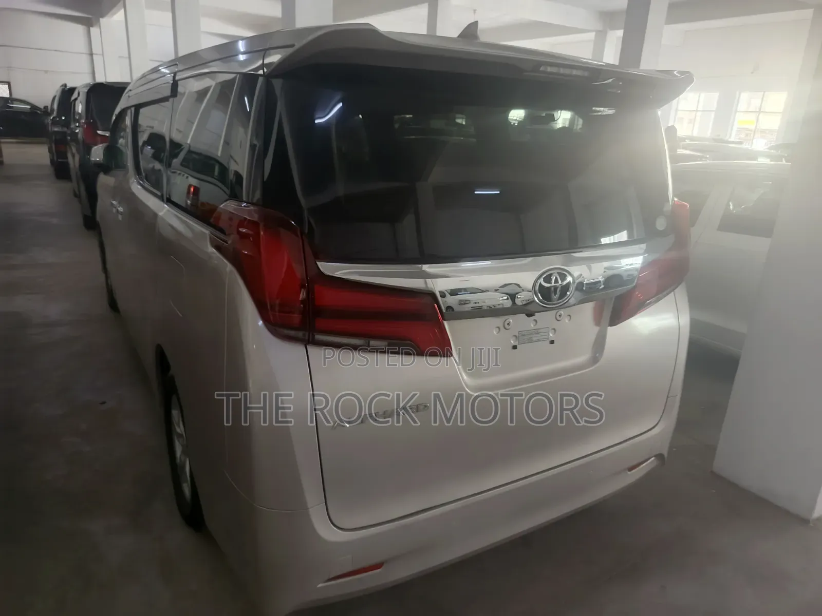 Toyota Alphard 2018 Brown