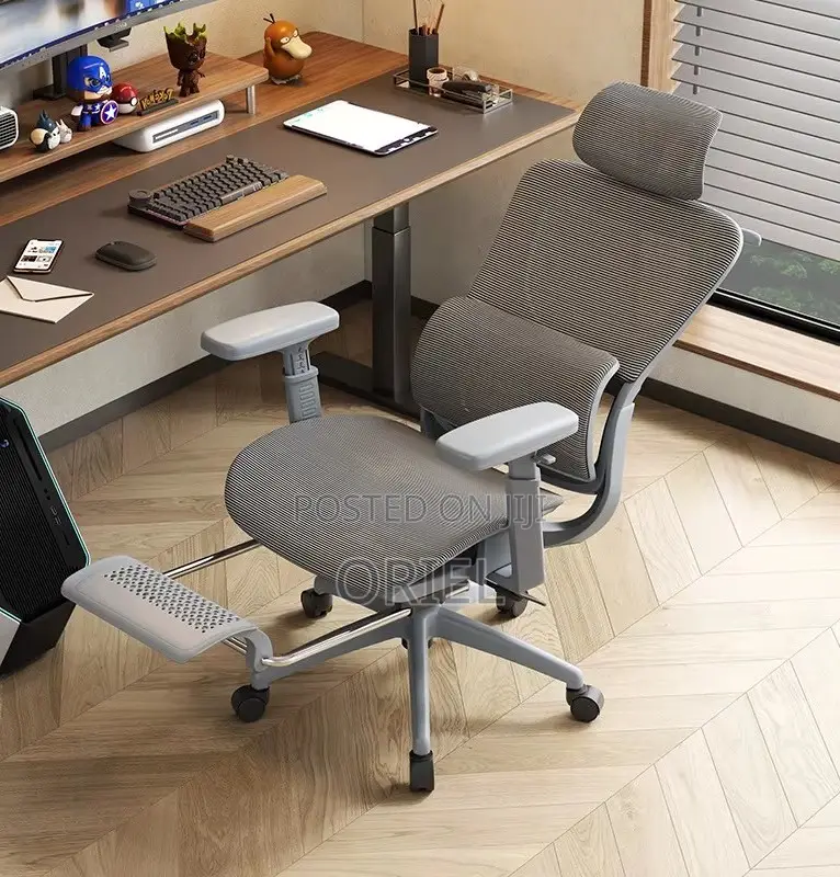Modern Office Chair : White Executive Orthopedic Office Chair