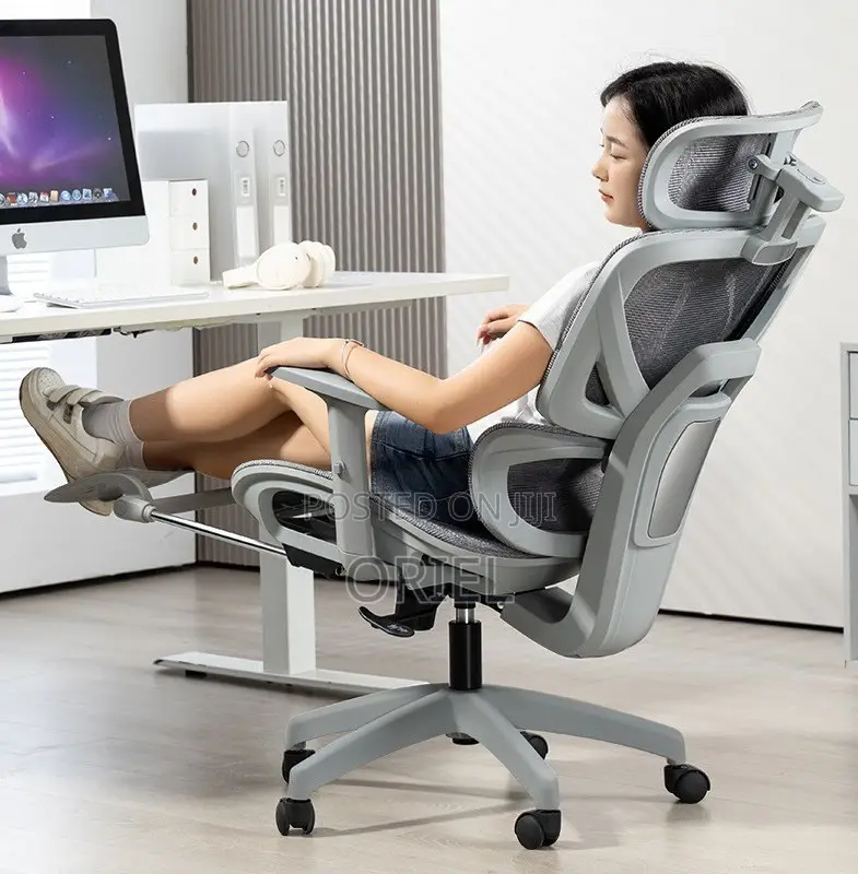Modern Office Chair : White Executive Orthopedic Office Chair