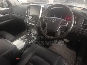 Toyota Land Cruiser Prado 2018 Black
