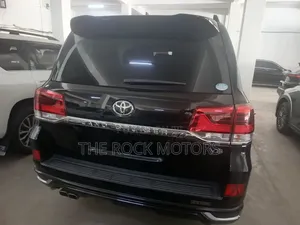 Toyota Land Cruiser Prado 2018 Black