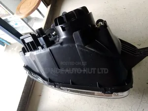 Head Lamp Left Hyundai Santa Fe 2005