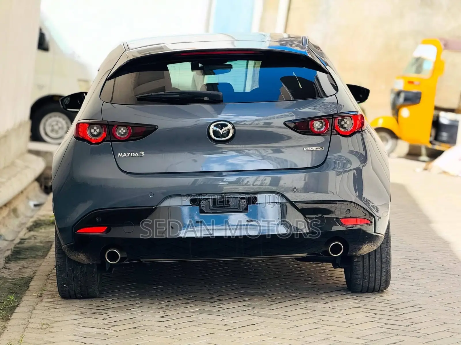 Mazda Axela 2019 Gray