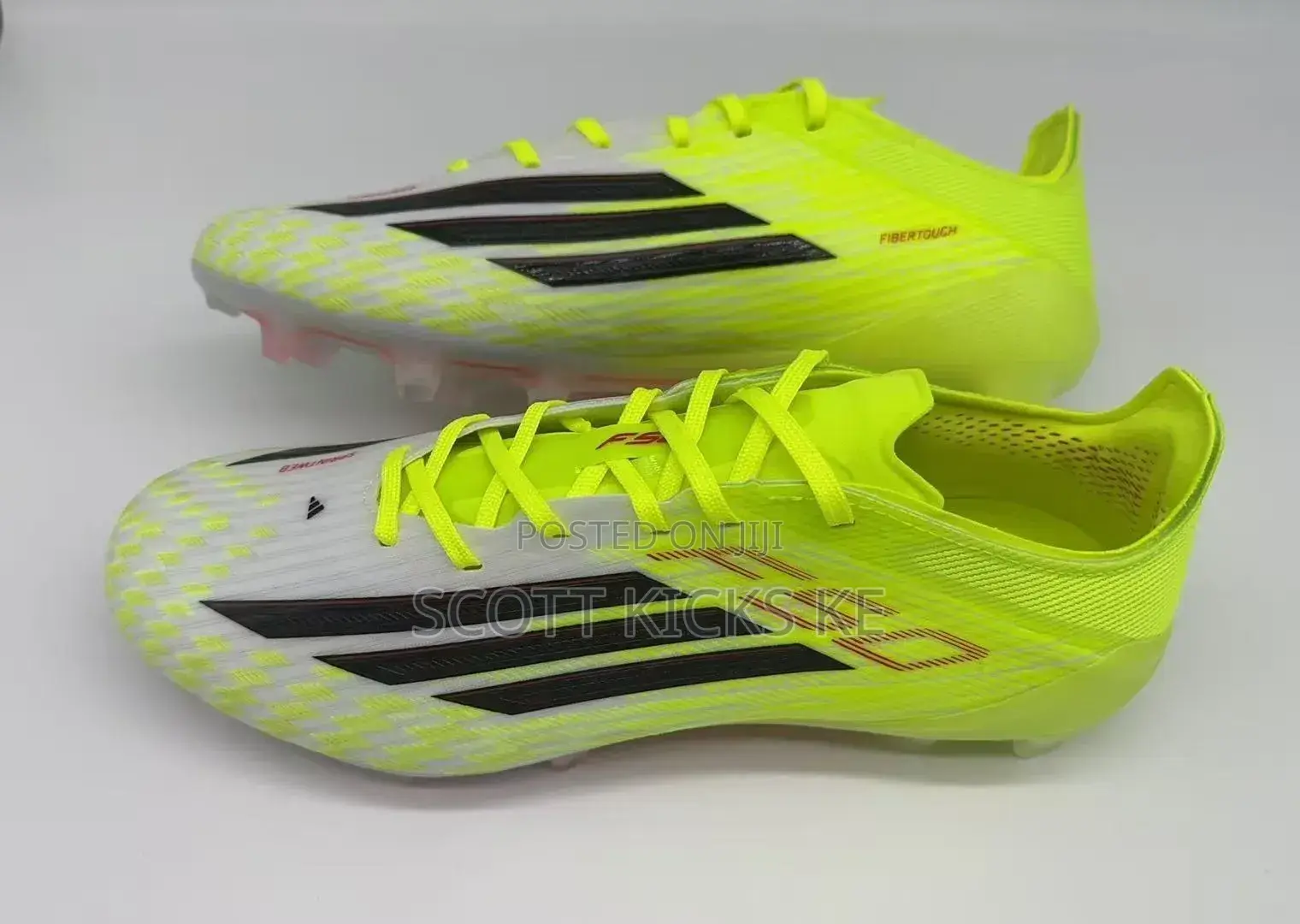 F 50 Football Boots Laceless