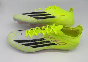 F 50 Football Boots Laceless