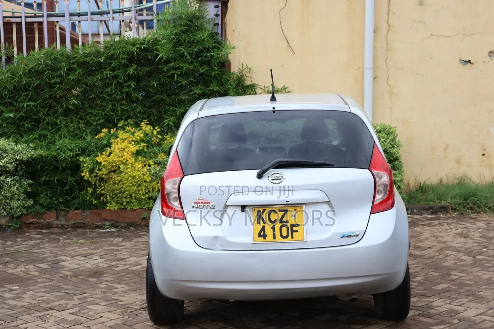 Nissan Note 2013 Silver