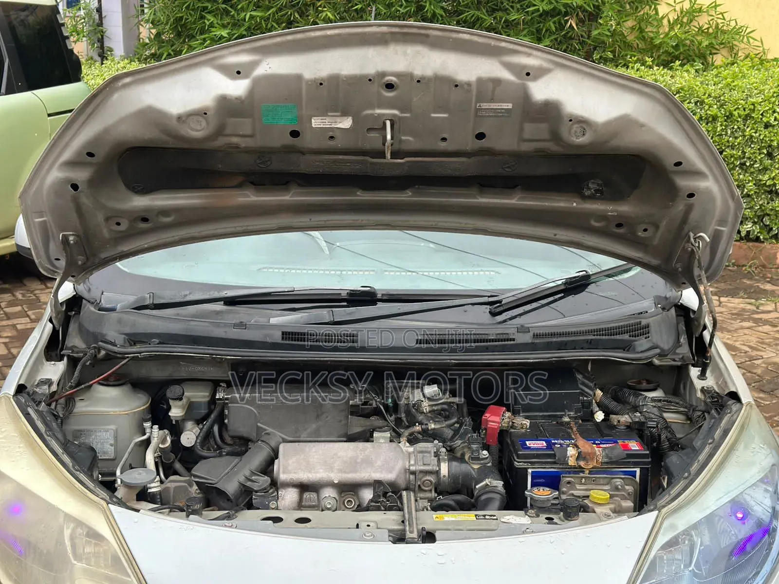 Nissan Note 2013 Silver