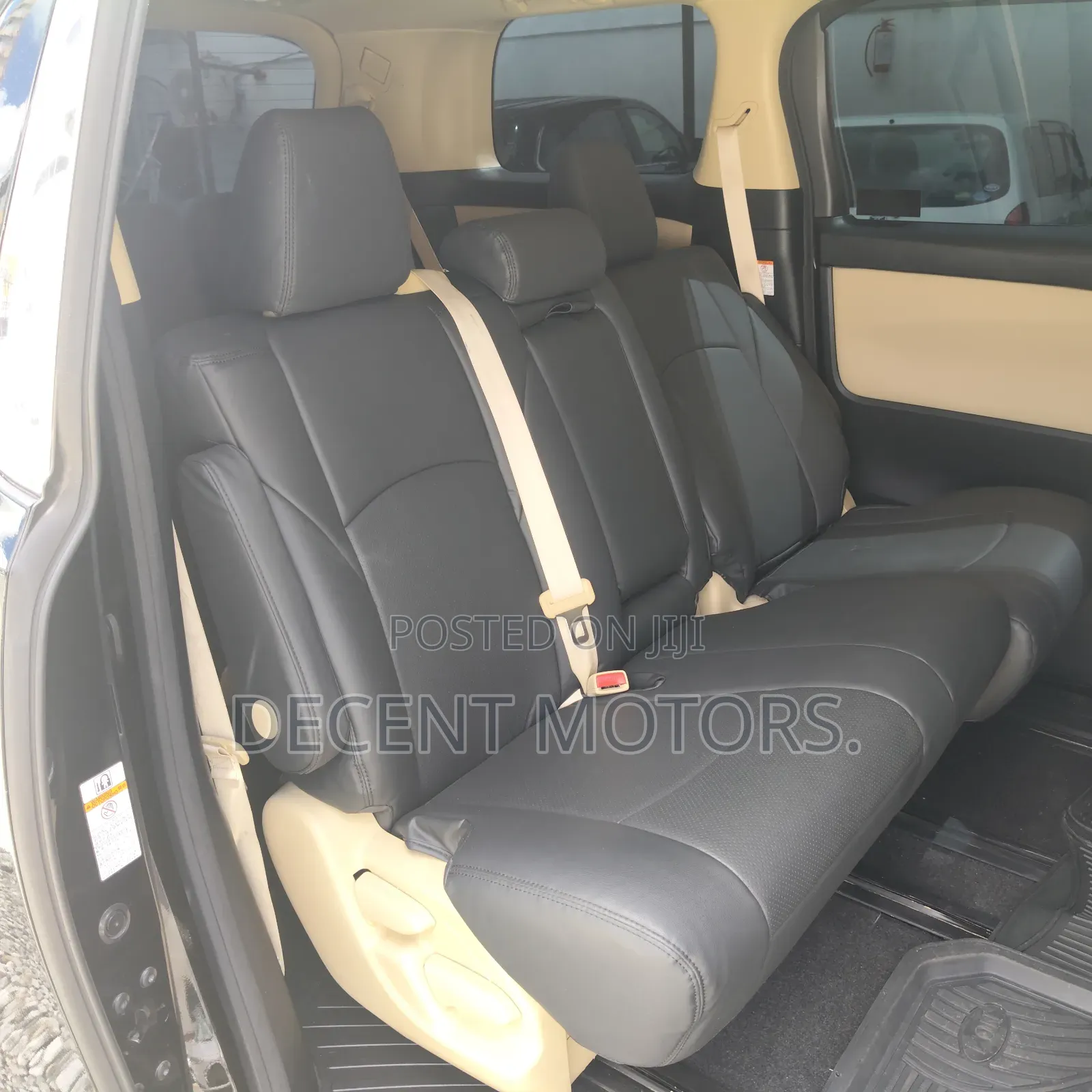 Toyota Alphard 2.5 Petrol FWD 2019 Black