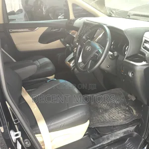 Toyota Alphard 2.5 Petrol FWD 2019 Black