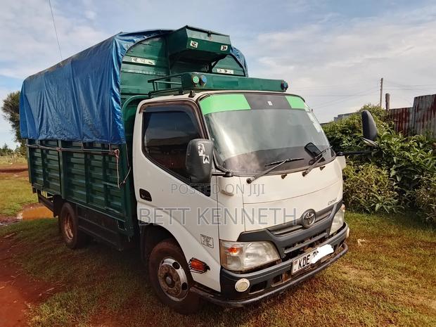Toyota Dyna - thumbnail 2