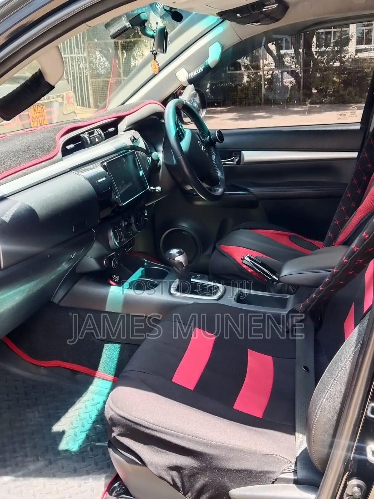 Toyota Hilux Revo Double Cab Deisel 2.4 AWD 2017 Black