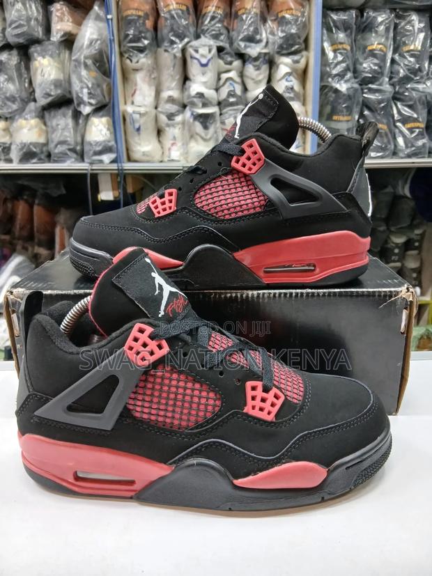 Jordan 4 Sneakers - thumbnail 2