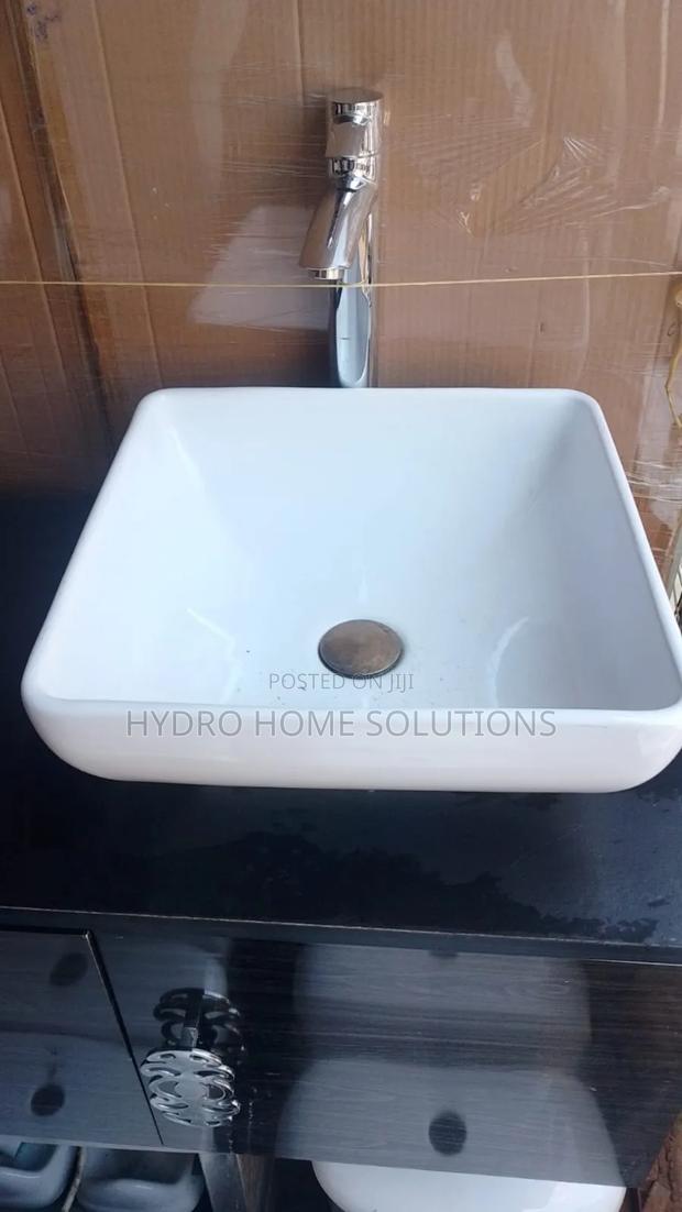 Modern Double Vanity Bathroom Set - thumbnail 3