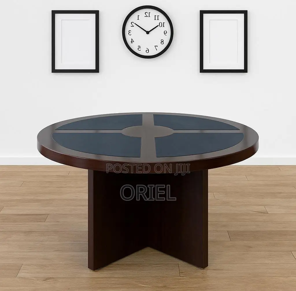 Modern Boardroom Table : 4-Seater Executive Meeting Table