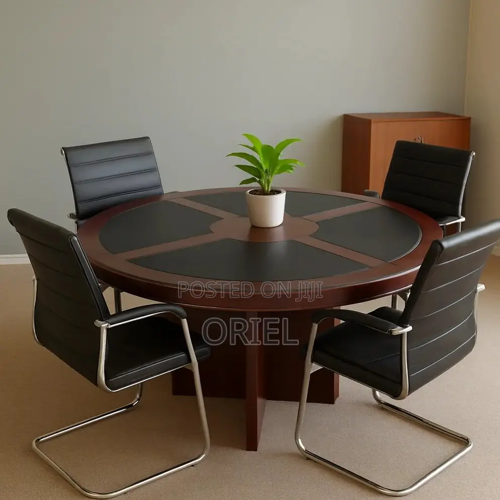 Modern Boardroom Table : 4-Seater Executive Meeting Table