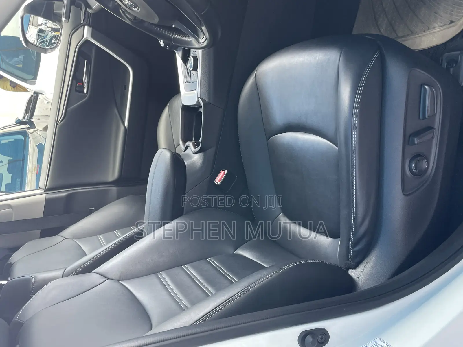 Toyota RAV4 Limited FWD 2020 White