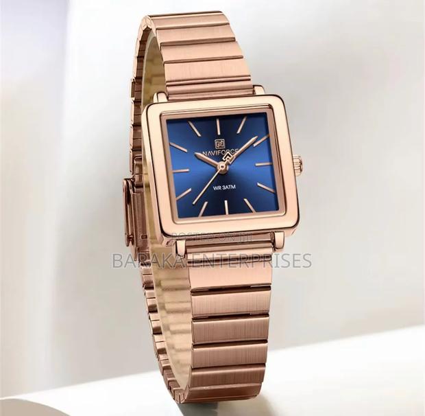 Naviforce Nf5048 Ladies Watch