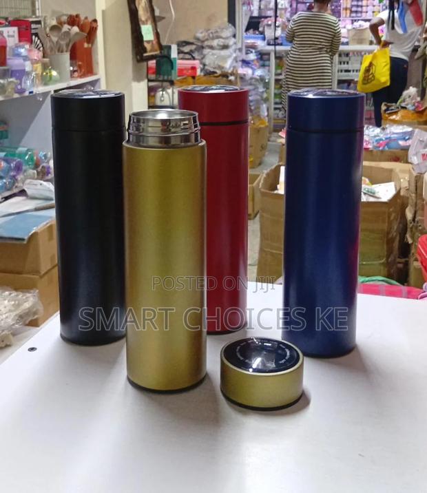 Led Thermo Flask
Smart Cup
Temperature Display