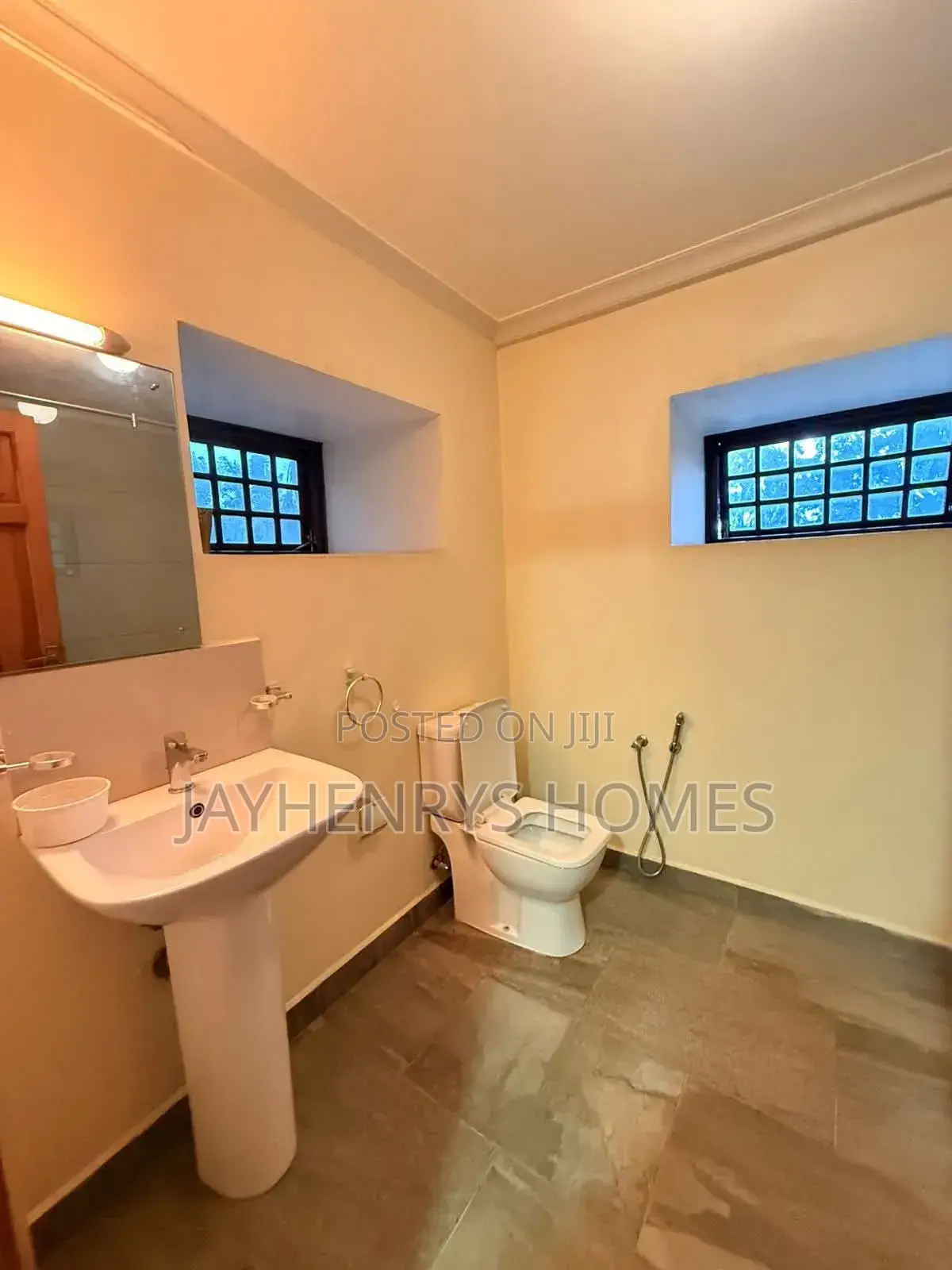 7bdrm House in Runda for sale