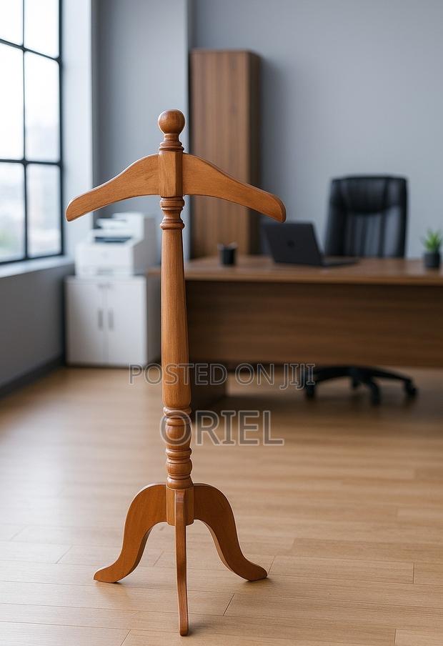 Office Coat Hanger : Professional Office Coat Hanger - thumbnail 15