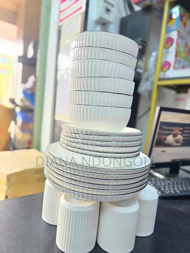 *24pcs Japanese Dinner Set on Offer at 2900*