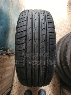 235/55r17 Comforser