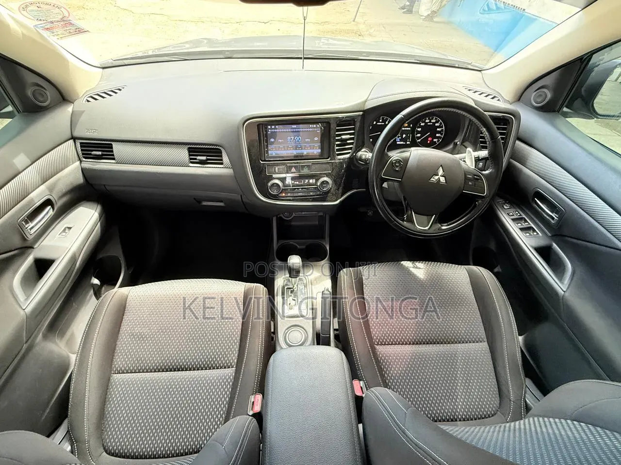 Mitsubishi Outlander 2016 Gray